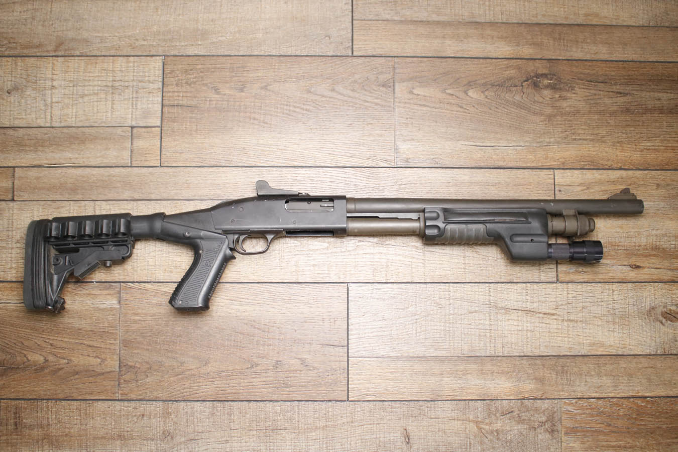 MOSSBERG M590A1 12GA Police Trade-In Shotgun with SureFire Foreend