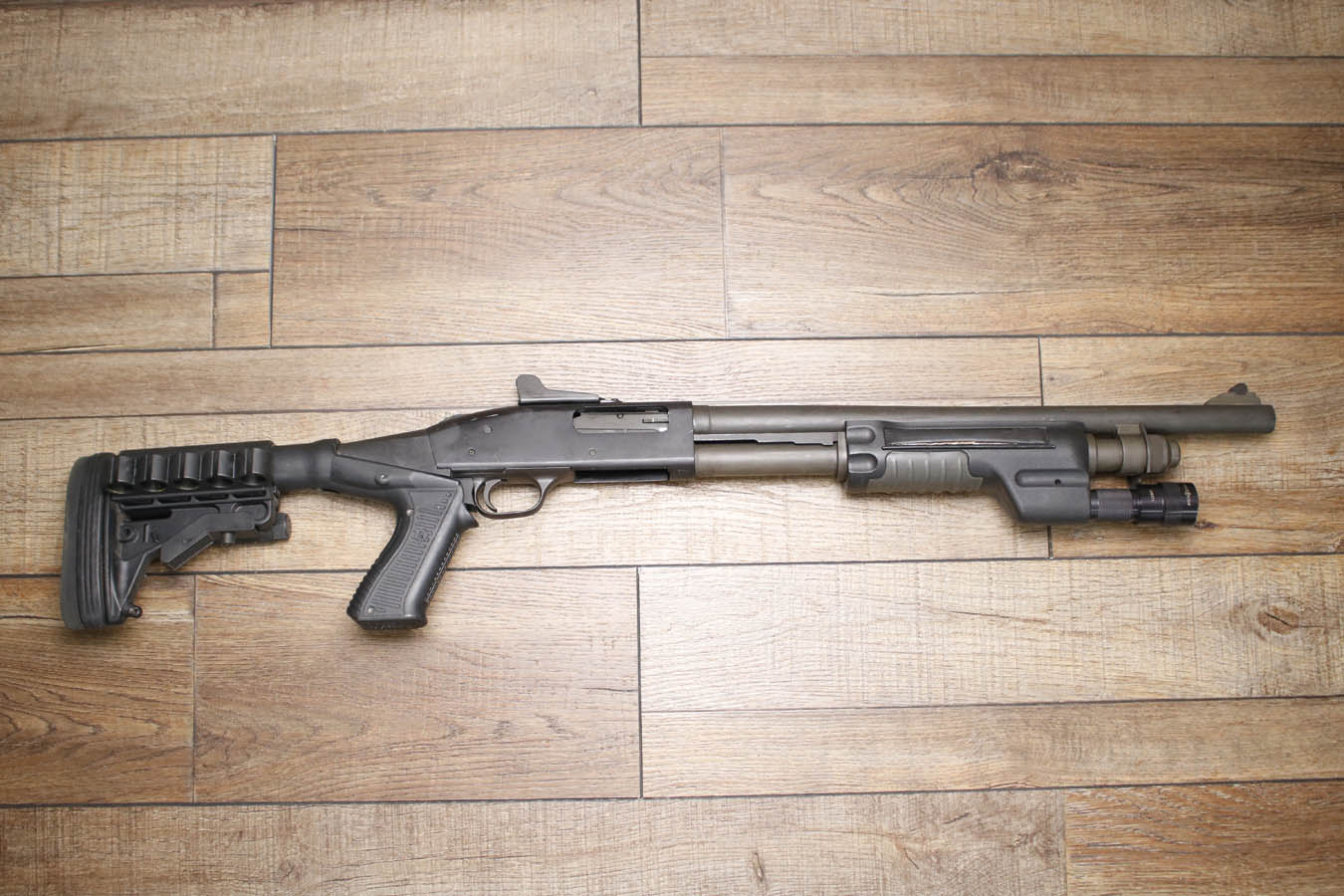 MOSSBERG M590A1 12GA Police Trade-In Shotgun with SureFire Forend