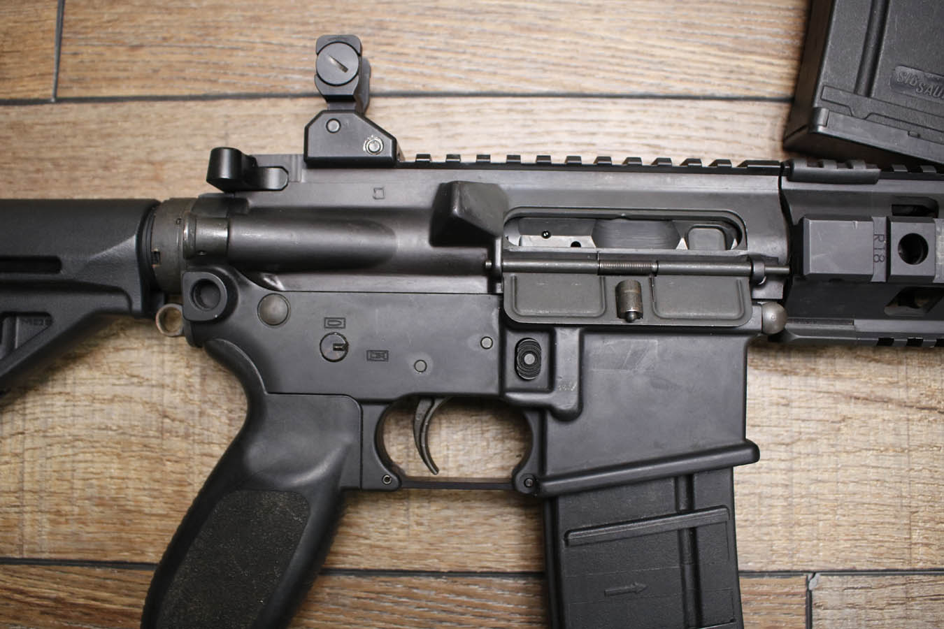 SIG SAUER SIG556 5.56mm Gas Piston Police Trade-in Rifle with Magpul Stock