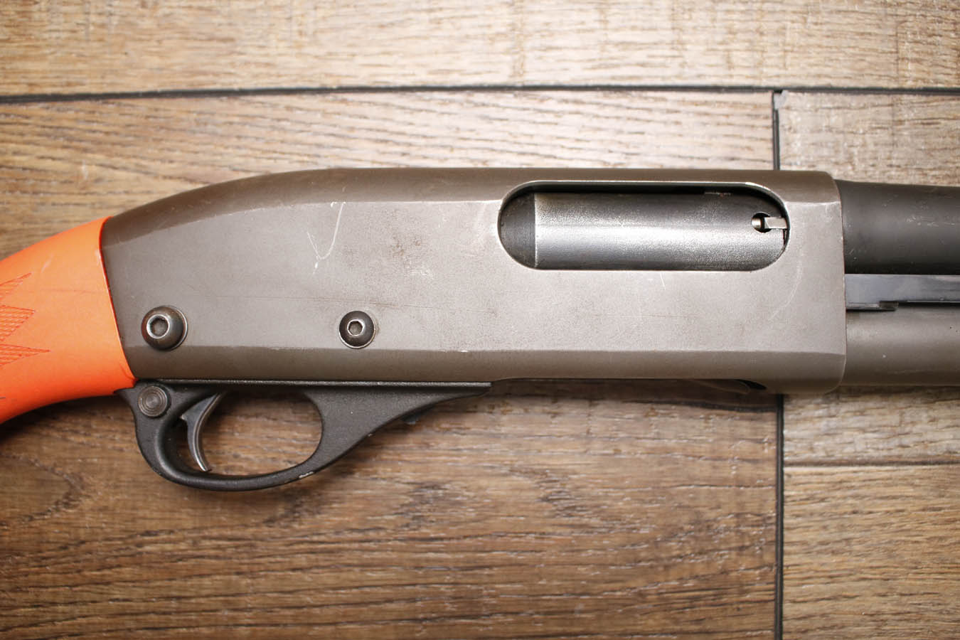 REMINGTON 870 Police Magnum 12GA Police Trade-In Shotgun with Synthetic Orange Furniture and Extended Tube Mag