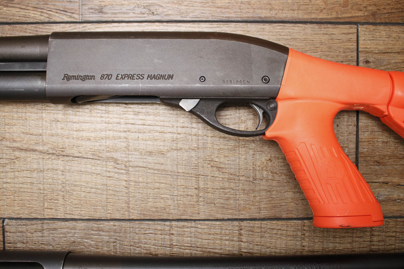 REMINGTON 870 Express Magnum 12GA Police Trade-In Shotgun with Synthetic Orange Furniture/Pistol Grip