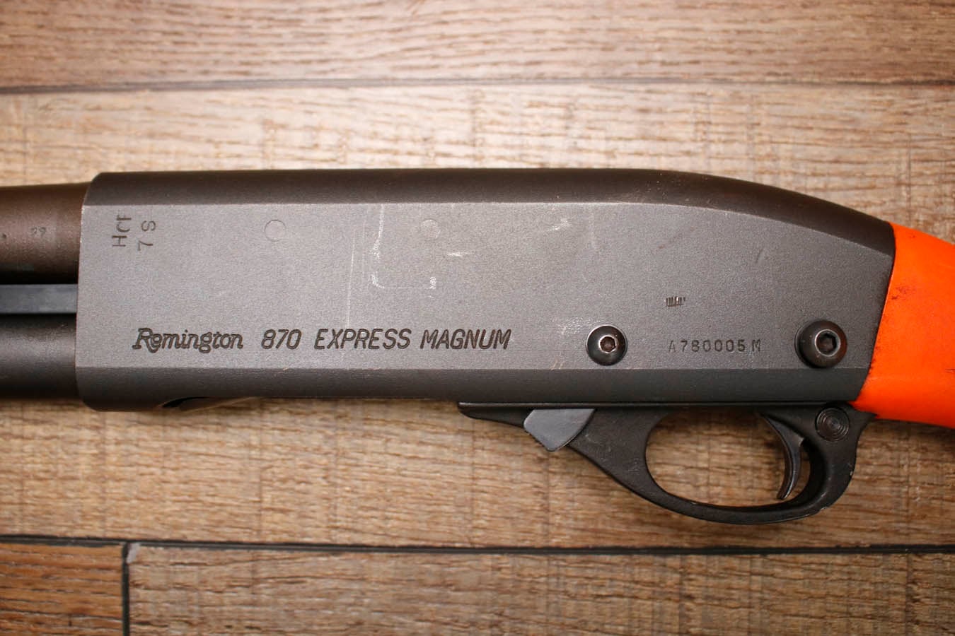 REMINGTON 870 Express Magnum 12GA Police Trade-In Shotgun with Synthetic Orange Stock and 18 Inch Barrel