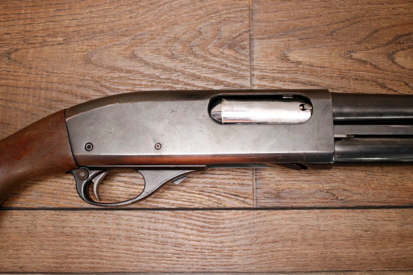 REMINGTON 870 Police Magnum 12GA Police Trade-In Shotgun with Wood Stock