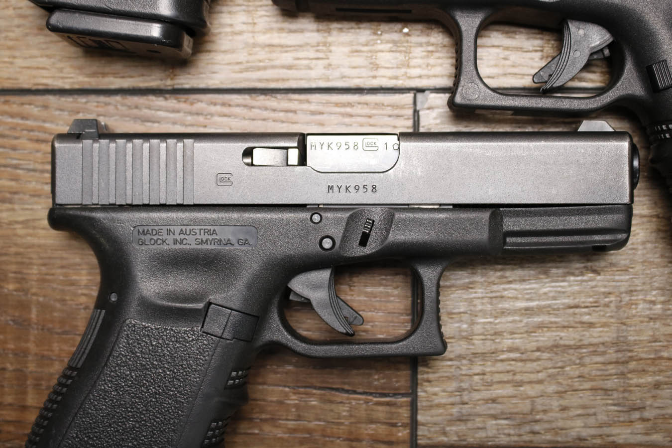 GLOCK 19 Gen 3 9mm Police Trade-In Pistol with Night Sights (Fair Condition)